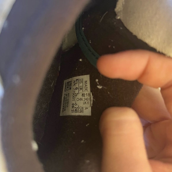 Adidas forum, sizing in pictures. - Picture 4 of 5